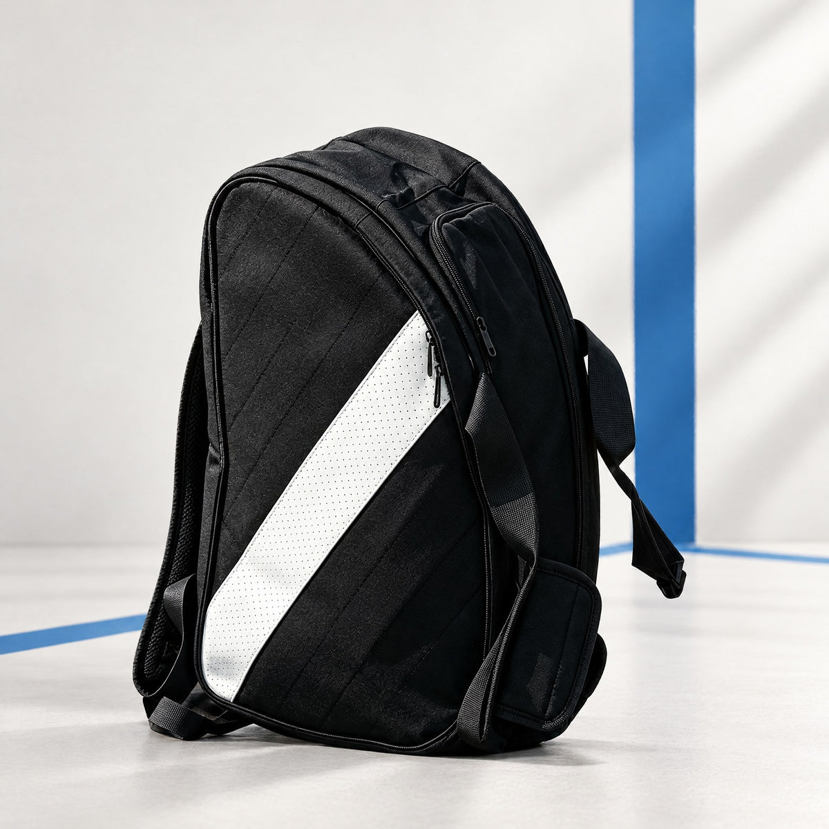Padel Backpack with Insulated Pocket – Water-Resistant Oxford Fabric